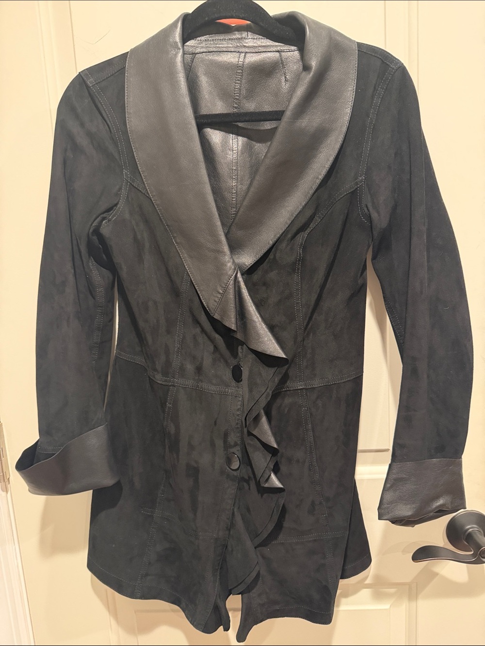 Italian Reversible Leather Jacket with Ruffles - Picture 4 of 14
